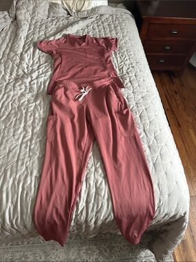 Dusty Rose Scrub Set - Top & Drawstring Pants